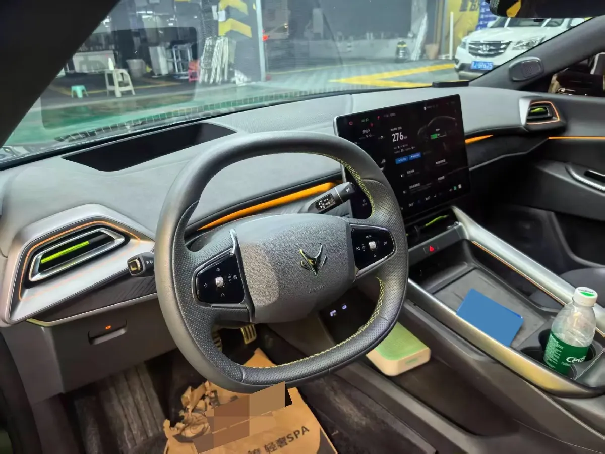 2024 ARCFOX αT5 BEV 79.2KWH,autocango,china used car exporter,china ev exporter,chinese used car exporter,chinese used ev exporter