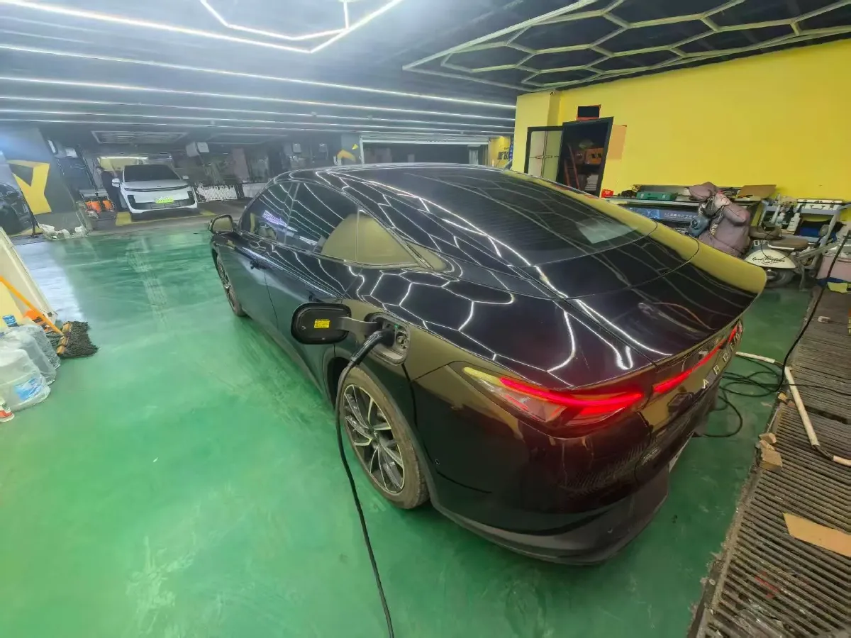 2024 ARCFOX αT5 BEV 79.2KWH,autocango,china used car exporter,china ev exporter,chinese used car exporter,chinese used ev exporter