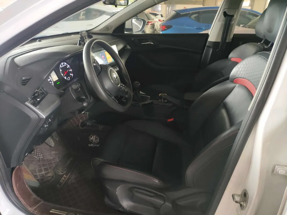 2021 MG 5 1.5L 120HP L4 5MT,autocango,china used car exporter,china ev exporter,chinese used car exporter,chinese used ev exporter