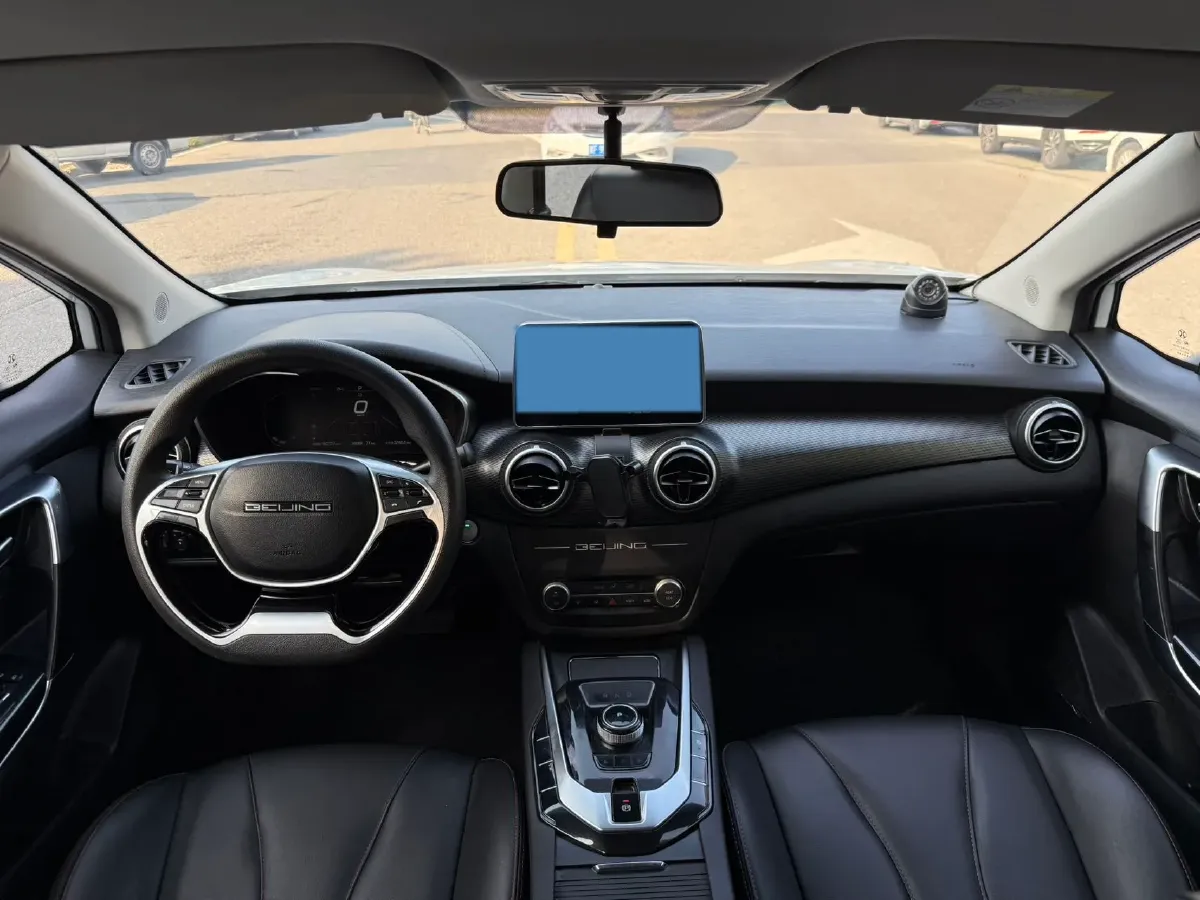 2022 Bestune B70 2.0T 224HP L4 6AT,autocango,china used car exporter,china ev exporter,chinese used car exporter,chinese used ev exporter