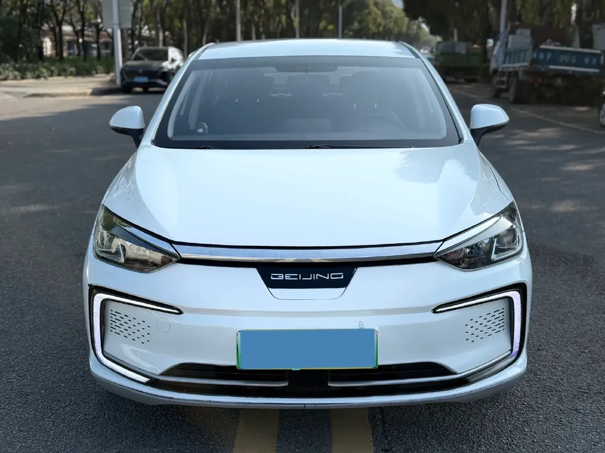 2022 Bestune B70 2.0T 224HP L4 6AT,autocango,china used car exporter,china ev exporter,chinese used car exporter,chinese used ev exporter