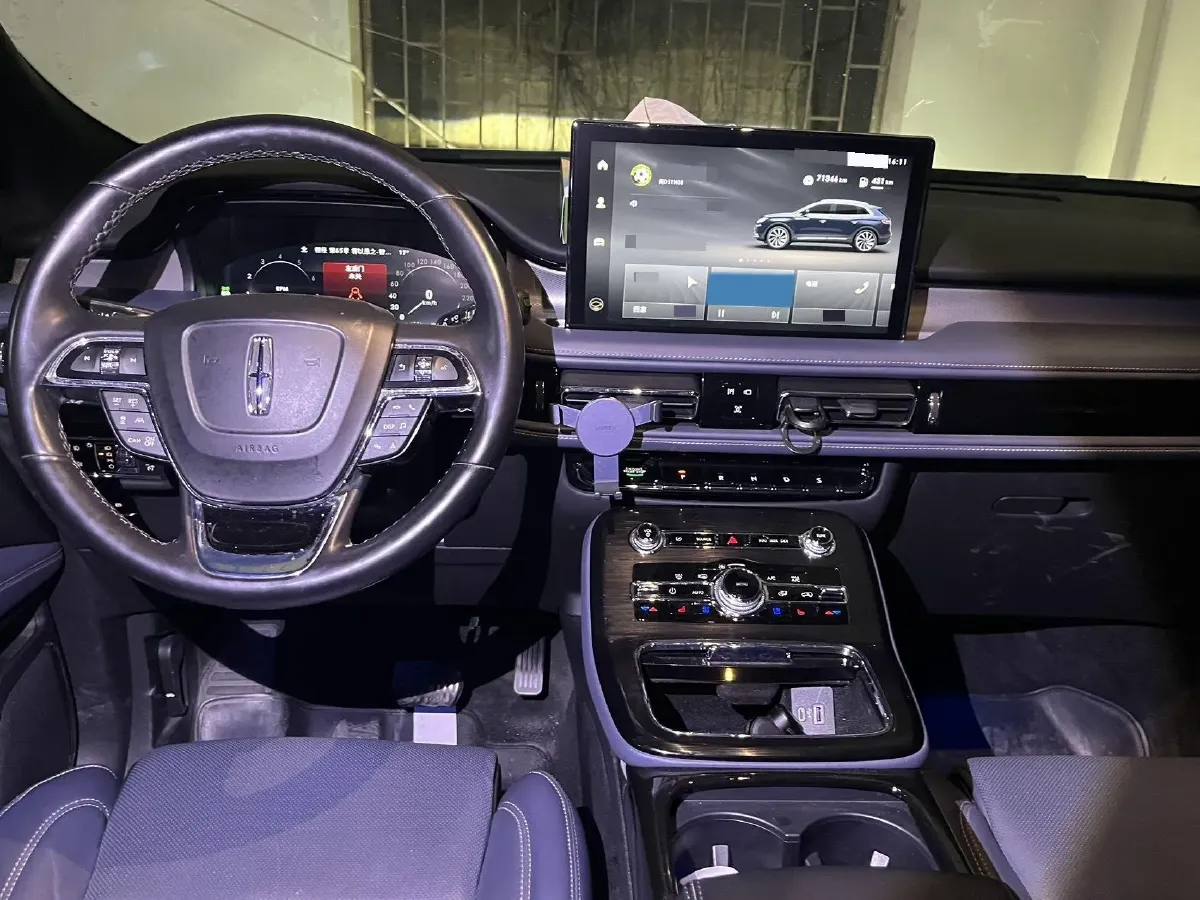 2022 Lincoln Nautilus 2.7T 322HP V6 8AT,autocango,china used car exporter,china ev exporter,chinese used car exporter,chinese used ev exporter