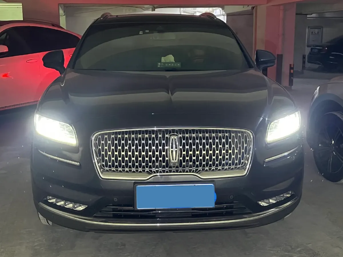 2022 Lincoln Nautilus 2.7T 322HP V6 8AT,autocango,china used car exporter,china ev exporter,chinese used car exporter,chinese used ev exporter