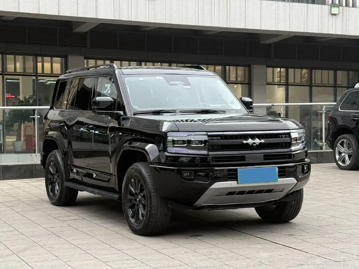2025 FangChengBao Bao 5 1.5T 194HP L4 E-CVT PHEV 31.8KWH,autocango,china used car exporter,china ev exporter,chinese used car exporter,chinese used ev exporter