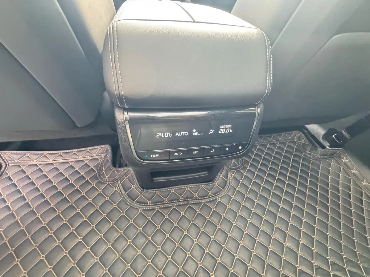 2022 GAC Trumpchi GS8 2.0T 190HP L4 E-CVT Hybrid,autocango,china used car exporter,china ev exporter,chinese used car exporter,chinese used ev exporter