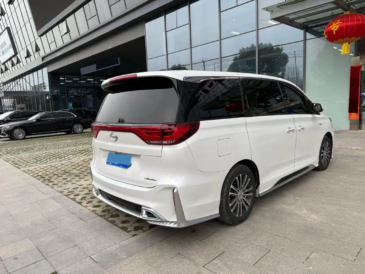 2021 GAC Trumpchi M8 2.0T 252HP L4 8AT,autocango,china used car exporter,china ev exporter,chinese used car exporter,chinese used ev exporter