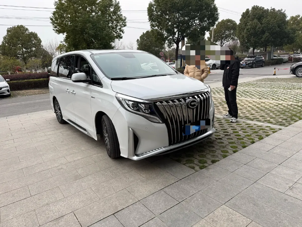 2021 GAC Trumpchi M8 2.0T 252HP L4 8AT,autocango,china used car exporter,china ev exporter,chinese used car exporter,chinese used ev exporter