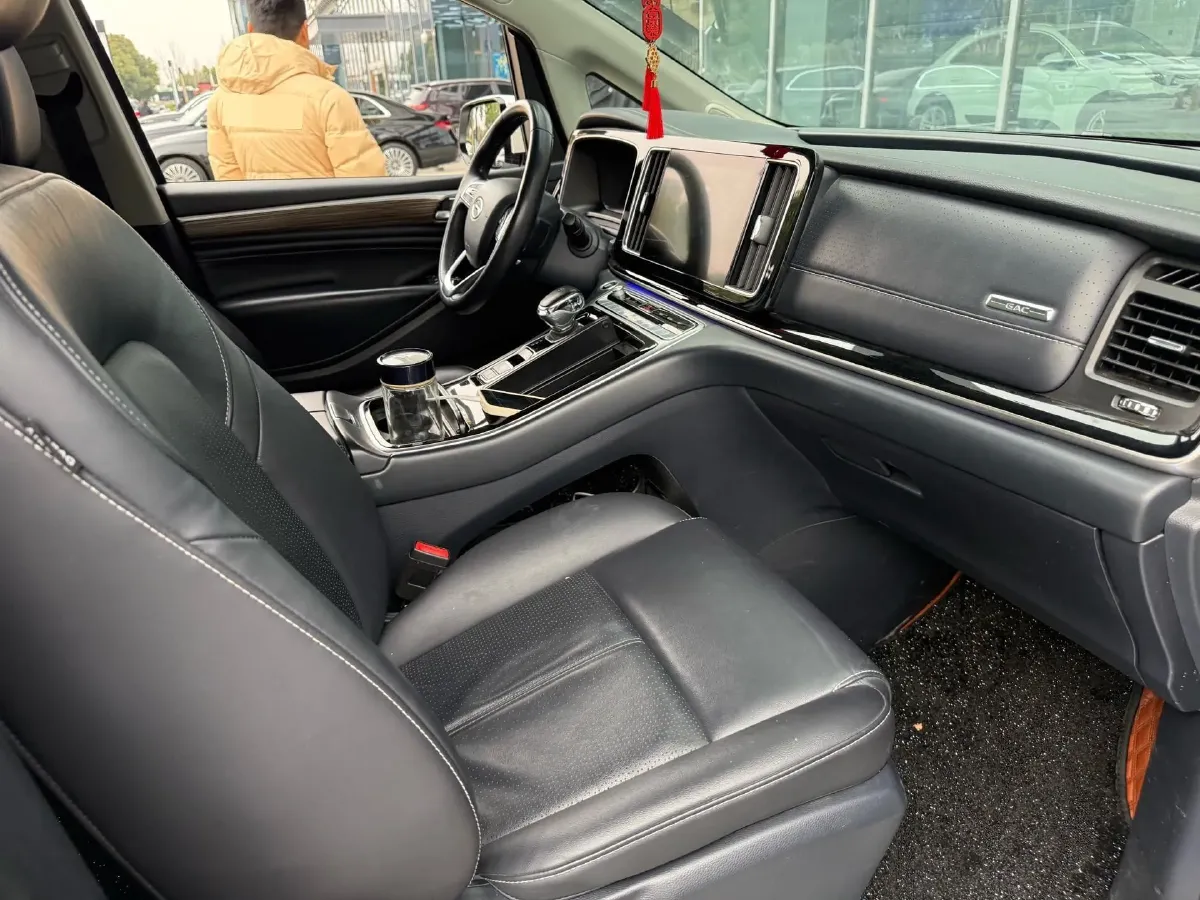 2021 GAC Trumpchi M8 2.0T 252HP L4 8AT,autocango,china used car exporter,china ev exporter,chinese used car exporter,chinese used ev exporter