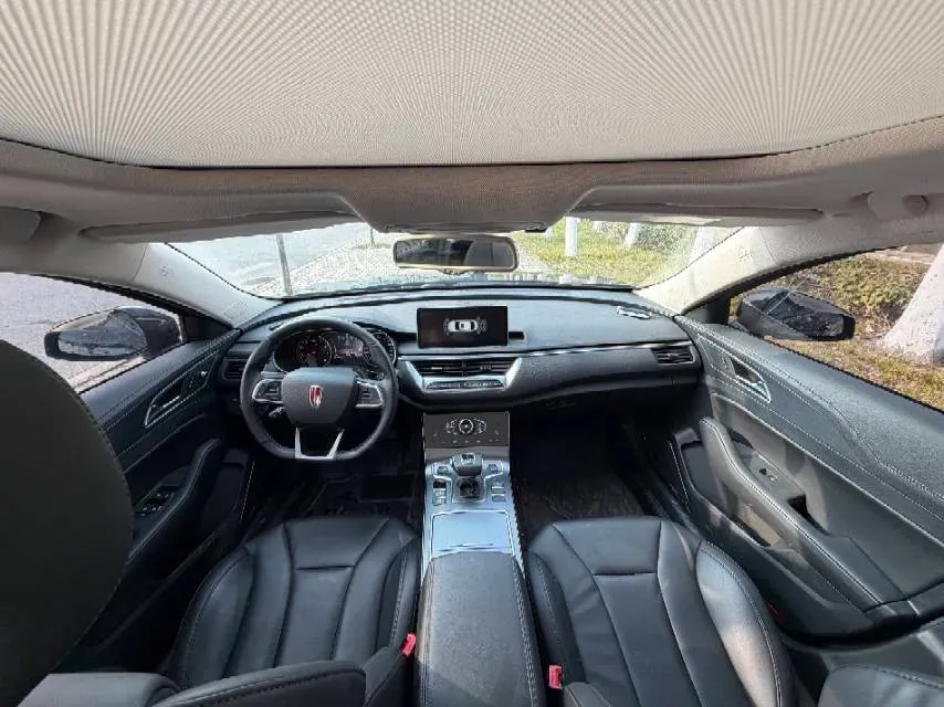 2022 HongQi H5 1.8T 197HP L4 6AT,autocango,china used car exporter,china ev exporter,chinese used car exporter,chinese used ev exporter