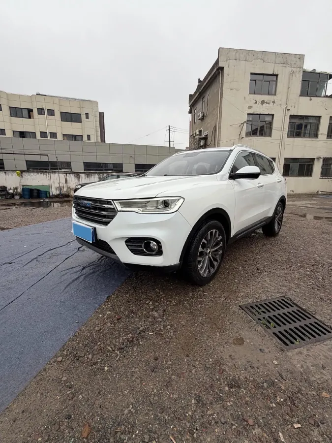 2017 Haval H6 2.0T 197HP L4 7DCT,autocango,china used car exporter,china ev exporter,chinese used car exporter,chinese used ev exporter