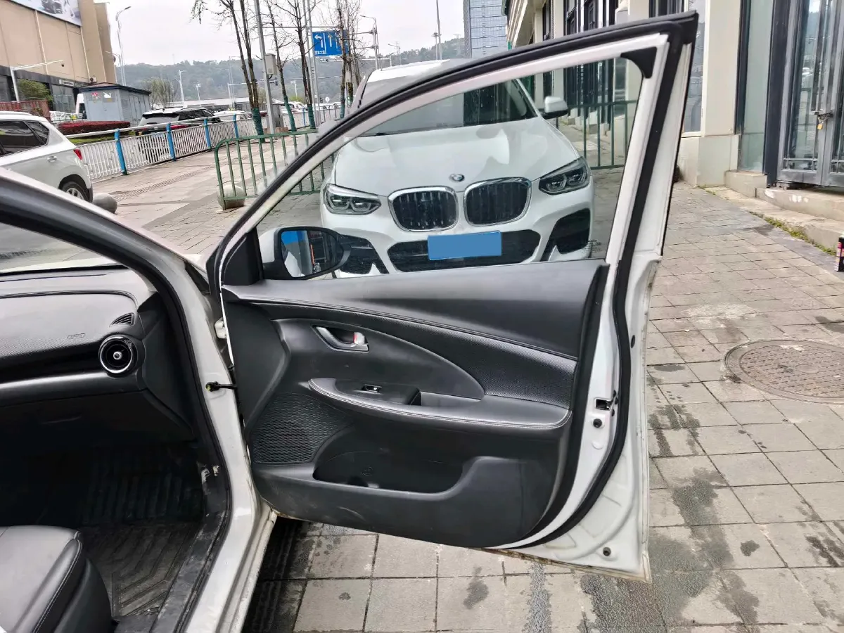 2019 ChangAn Alsvin 1.5L 107HP L4 5DCT,autocango,china used car exporter,china ev exporter,chinese used car exporter,chinese used ev exporter