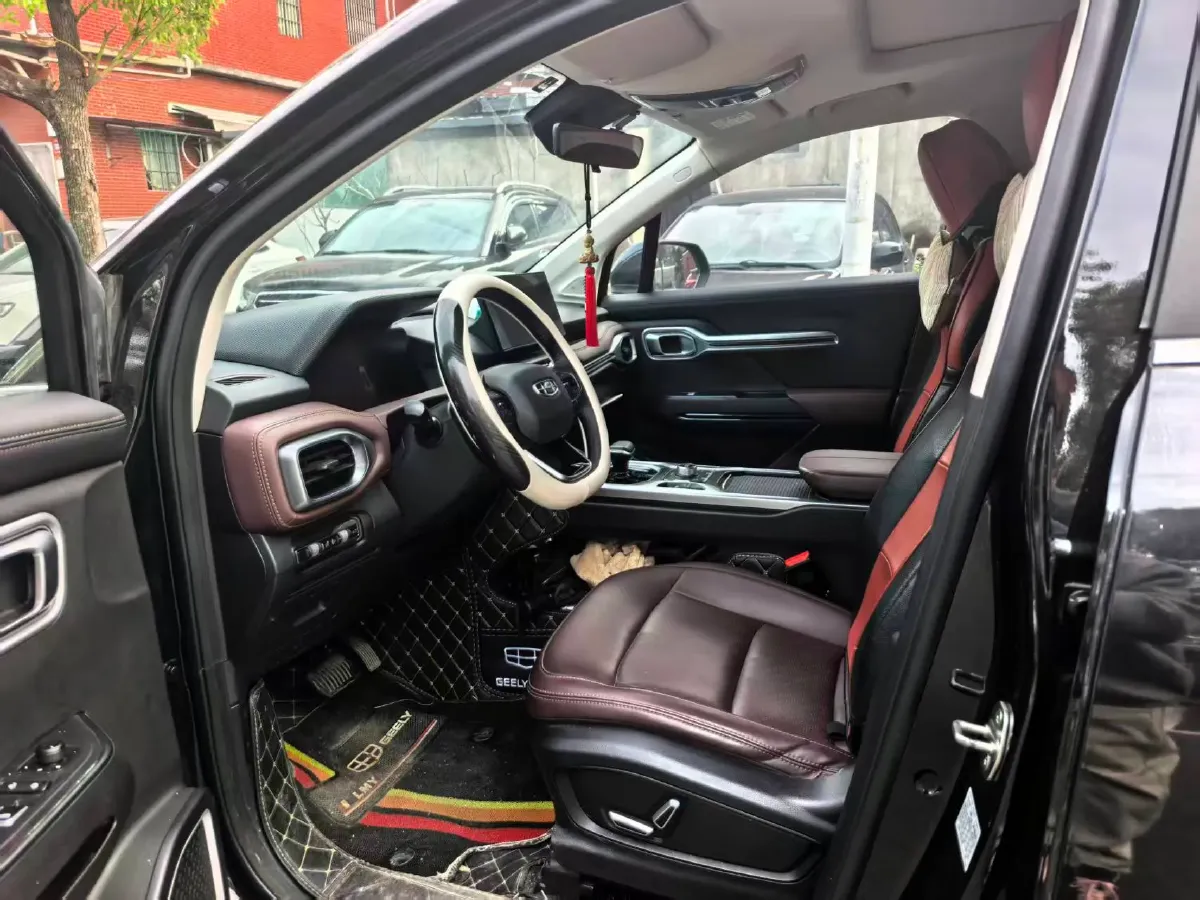 2022 Geely Okavango 1.8T 184HP L4 7DCT,autocango,china used car exporter,china ev exporter,chinese used car exporter,chinese used ev exporter