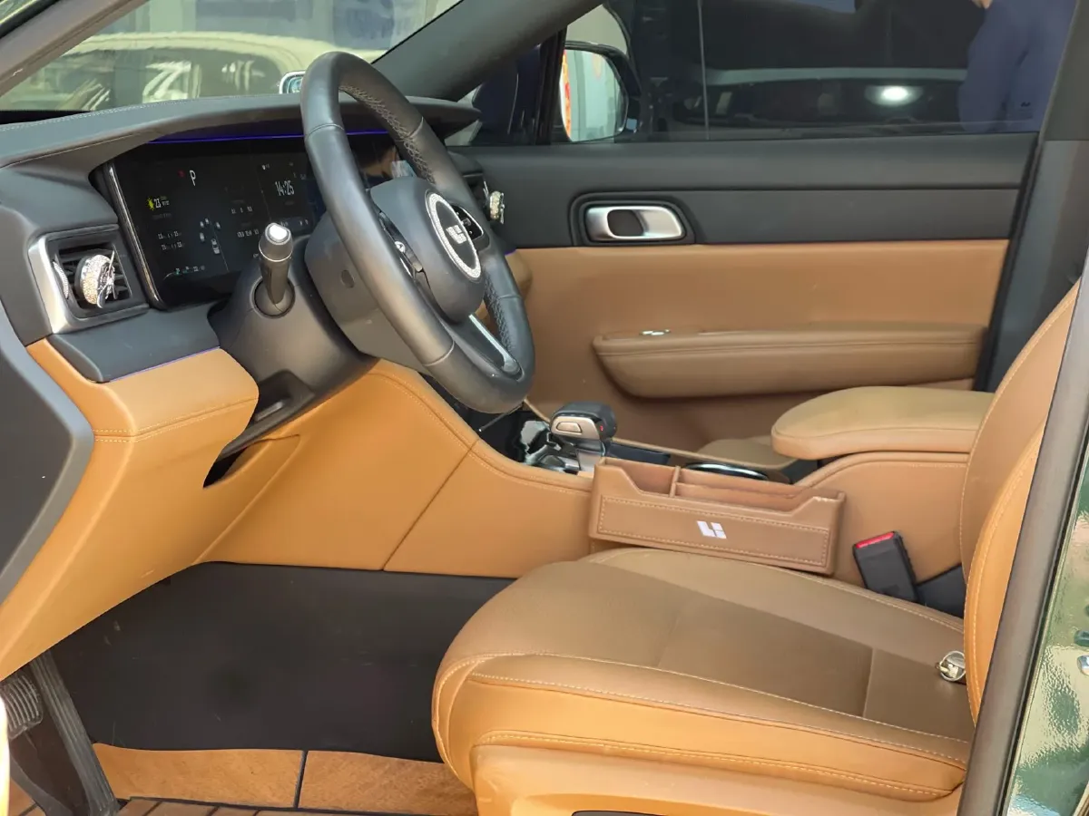 2021 Li ONE Range Extended 131HP REEV 40.5KWH,autocango,china used car exporter,china ev exporter,chinese used car exporter,chinese used ev exporter