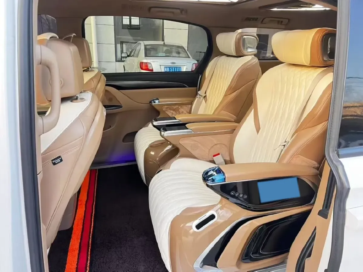 2021 Buick GL8 2.0T 237HP L4 9AT,autocango,china used car exporter,china ev exporter,chinese used car exporter,chinese used ev exporter