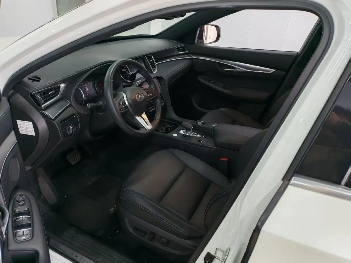 2022 Infiniti QX55 2.0T 261HP L4 CVT,autocango,china used car exporter,china ev exporter,chinese used car exporter,chinese used ev exporter