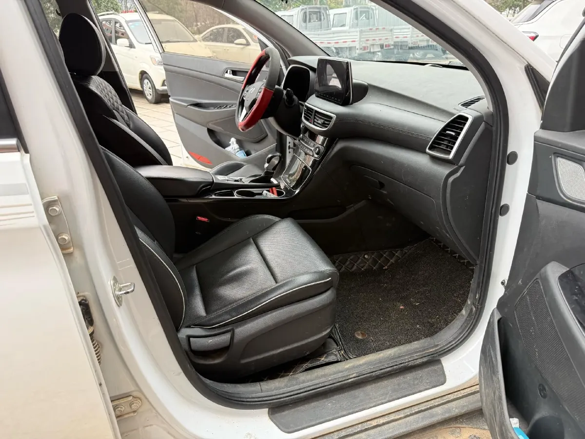 2019 Hyundai Tucson 1.6T 177HP L4 7DCT,autocango,china used car exporter,china ev exporter,chinese used car exporter,chinese used ev exporter