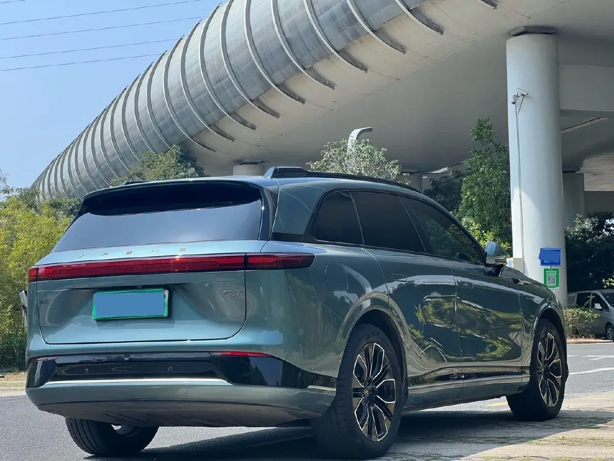 2025 Xpeng G9 BEV 93.1KWH,autocango,china used car exporter,china ev exporter,chinese used car exporter,chinese used ev exporter