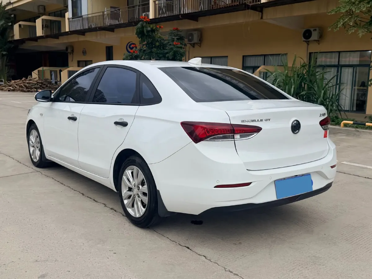 2021 Buick Excelle 1.5L 113HP L4 6AT,autocango,china used car exporter,china ev exporter,chinese used car exporter,chinese used ev exporter