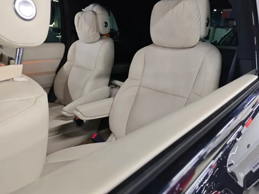 2022 Li L9 Range Extended 154HP REEV 42.6KWH,autocango,china used car exporter,china ev exporter,chinese used car exporter,chinese used ev exporter