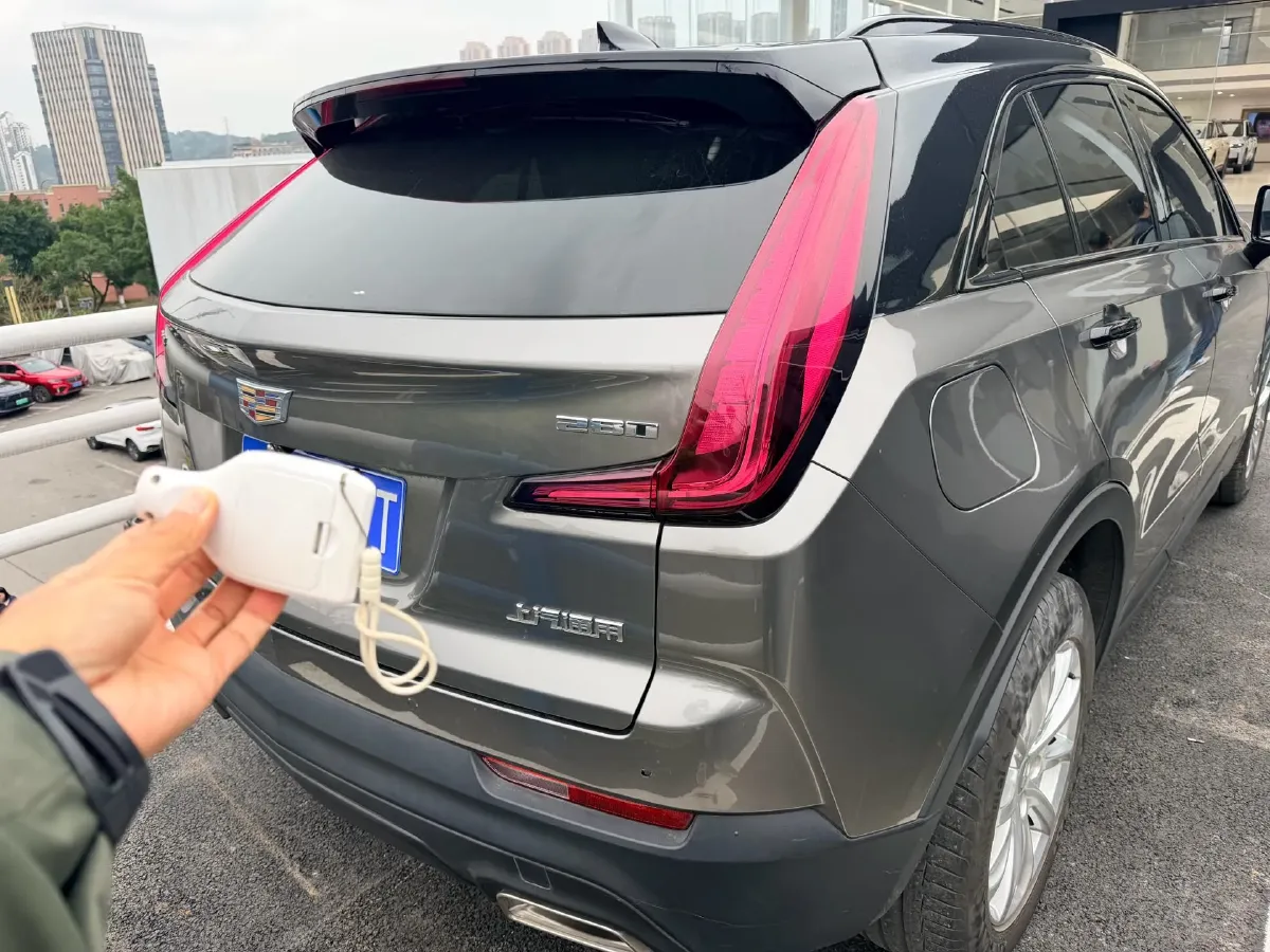 2021 Cadillac XT4 2.0T 237HP L4 9AT,autocango,china used car exporter,china ev exporter,chinese used car exporter,chinese used ev exporter