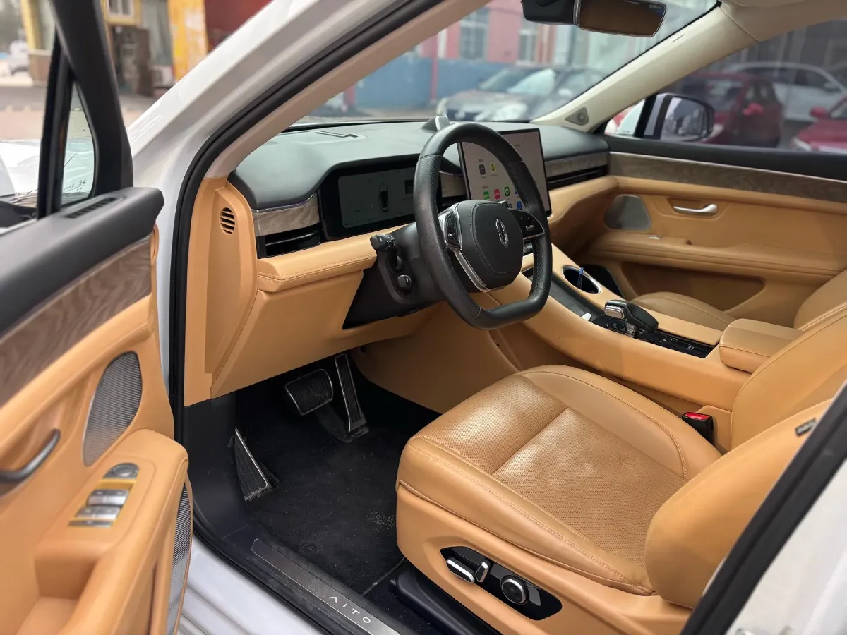 2022 AITO AITO M5 Range Extended 125HP REEV 40KWH,autocango,china used car exporter,china ev exporter,chinese used car exporter,chinese used ev exporter