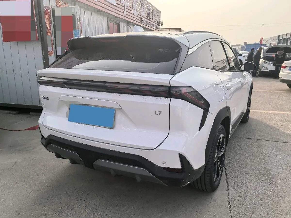 2023 Geely Galaxy L7 1.5T 163HP L4 3DHT PHEV 18.7KWH,autocango,china used car exporter,china ev exporter,chinese used car exporter,chinese used ev exporter