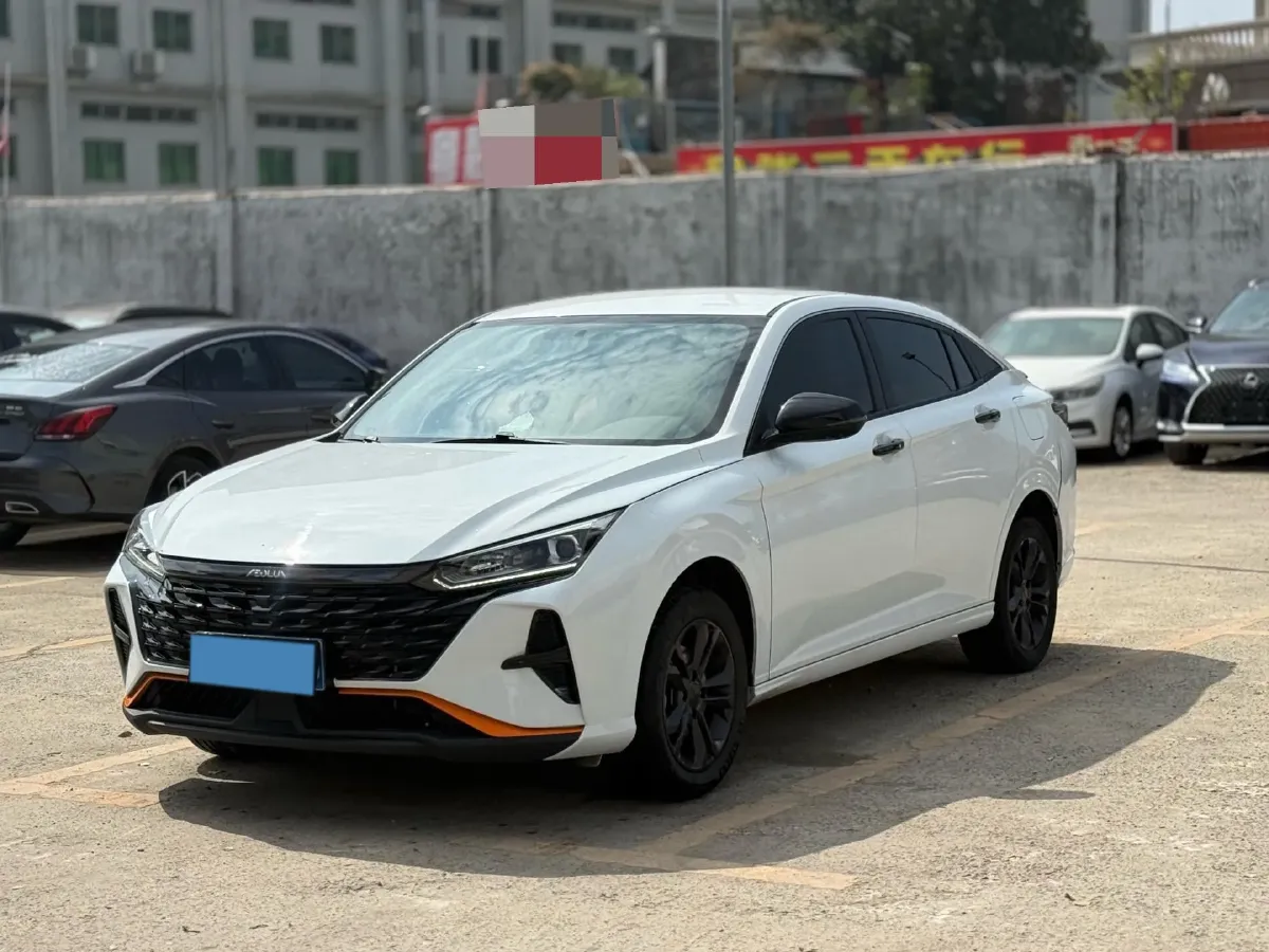 2023 DongFeng Aeolus YiXuan 1.5L 125HP L4 6DCT,autocango,china used car exporter,china ev exporter,chinese used car exporter,chinese used ev exporter
