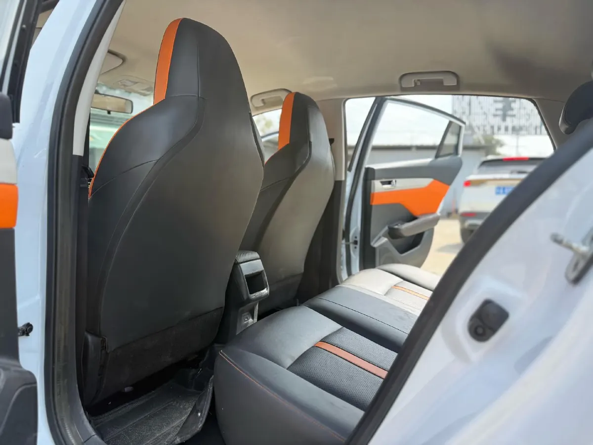 2023 DongFeng Aeolus YiXuan 1.5L 125HP L4 6DCT,autocango,china used car exporter,china ev exporter,chinese used car exporter,chinese used ev exporter