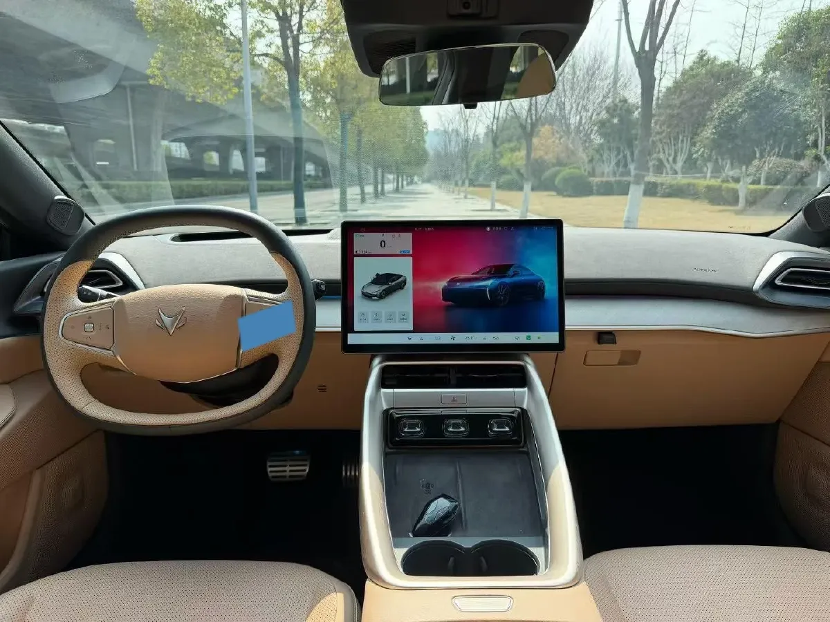 2024 ARCFOX αT5 BEV 79.2KWH,autocango,china used car exporter,china ev exporter,chinese used car exporter,chinese used ev exporter