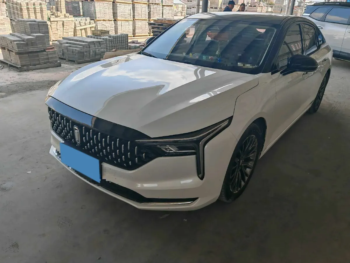 2021 Bestune B70 1.5T 169HP L4 7DCT,autocango,china used car exporter,china ev exporter,chinese used car exporter,chinese used ev exporter