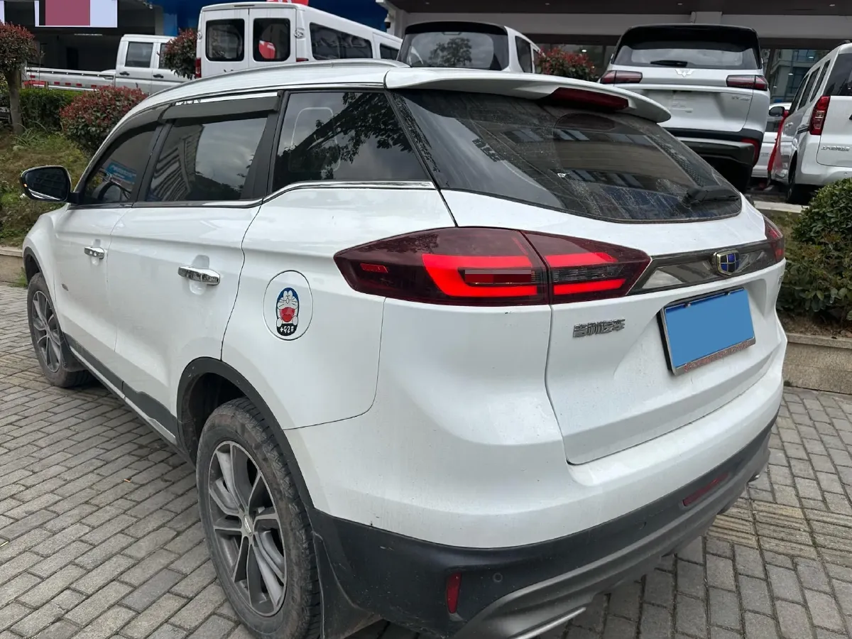 2020 Roewe i6 1.5T 169HP L4 7DCT,autocango,china used car exporter,china ev exporter,chinese used car exporter,chinese used ev exporter