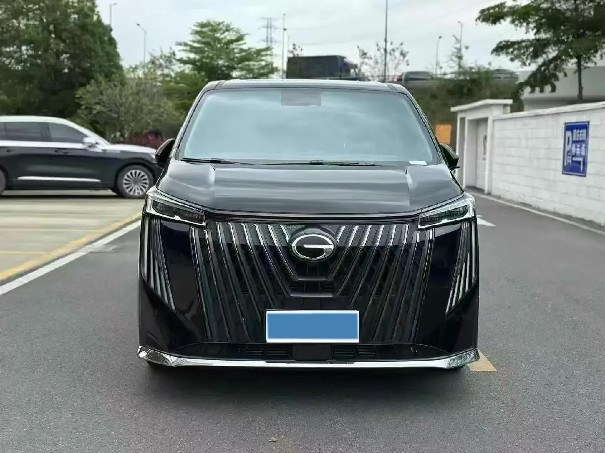 2024 GAC Trumpchi M8 2.0T 252HP L4 8AT,autocango,china used car exporter,china ev exporter,chinese used car exporter,chinese used ev exporter