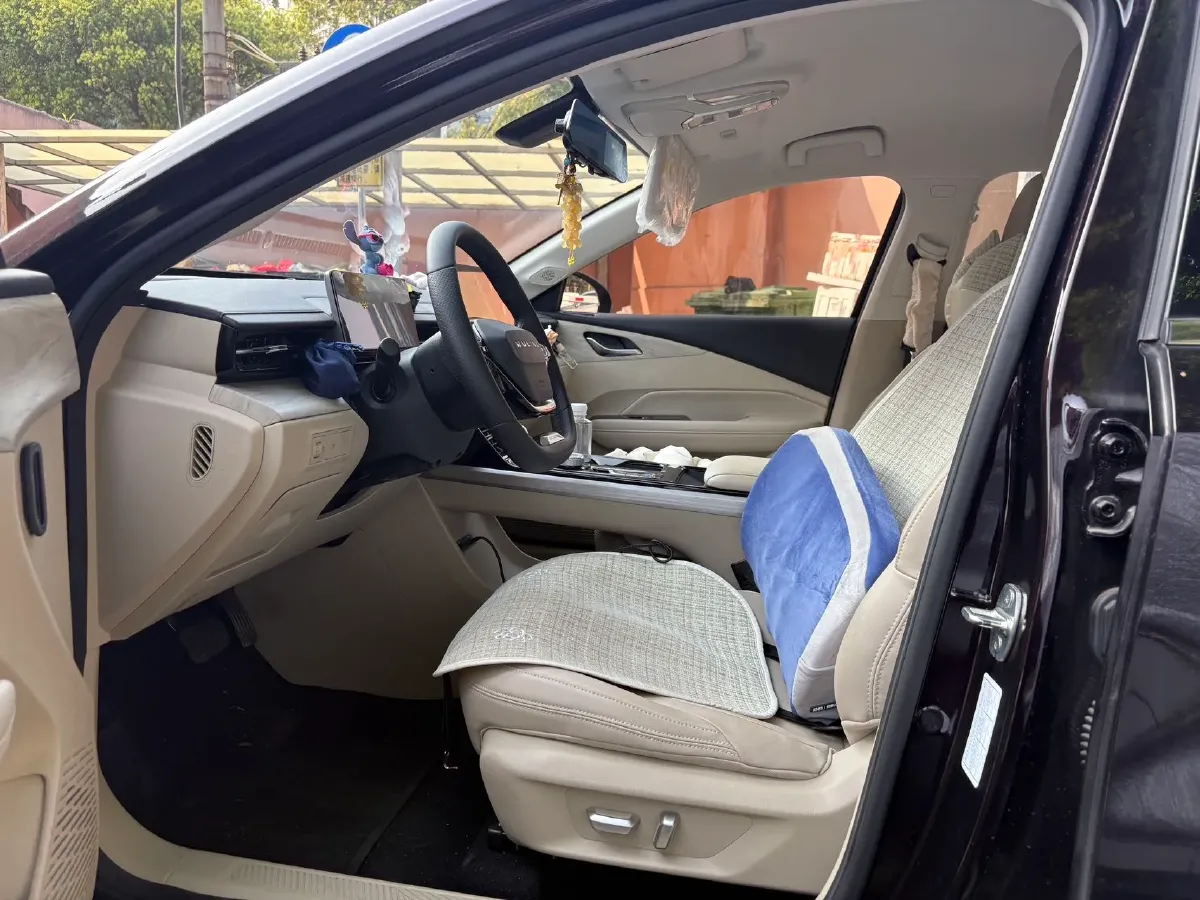 2023 WuLing XingGuang 1.5L 106HP L4 E-CVT PHEV 20.5KWH,autocango,china used car exporter,china ev exporter,chinese used car exporter,chinese used ev exporter