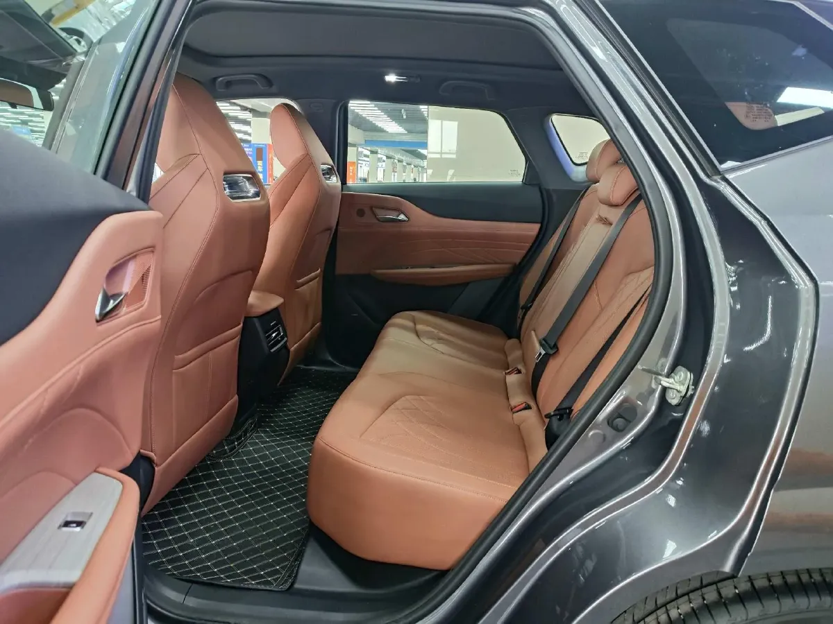 2024 ChangAn UNI-Z 1.5L 98HP L4 E-CVT PHEV 18.4KWH,autocango,china used car exporter,china ev exporter,chinese used car exporter,chinese used ev exporter