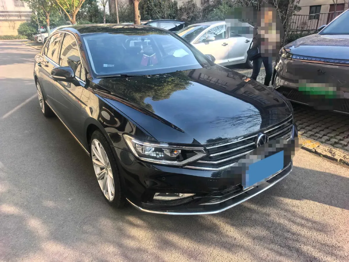 2020 Volkswagen Magotan 1.4T 150HP L4 7DCT,autocango,china used car exporter,china ev exporter,chinese used car exporter,chinese used ev exporter