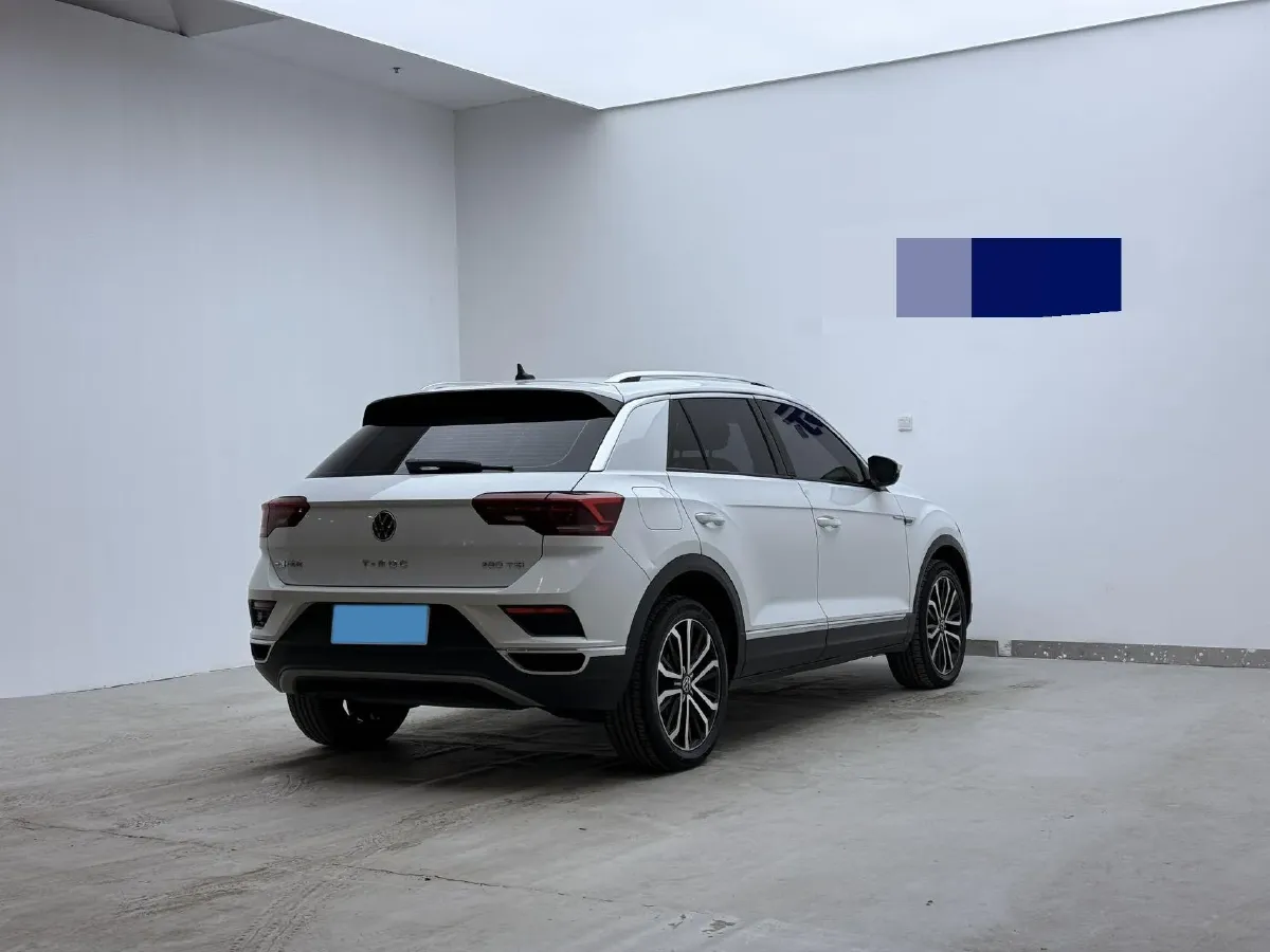 2021 Volkswagen T-Roc 1.4T 150HP L4 7DCT,autocango,china used car exporter,china ev exporter,chinese used car exporter,chinese used ev exporter