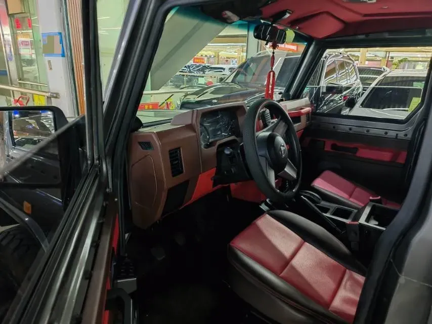 2020 BAW 212 2.4T 211HP L4 6MT,autocango,china used car exporter,china ev exporter,chinese used car exporter,chinese used ev exporter