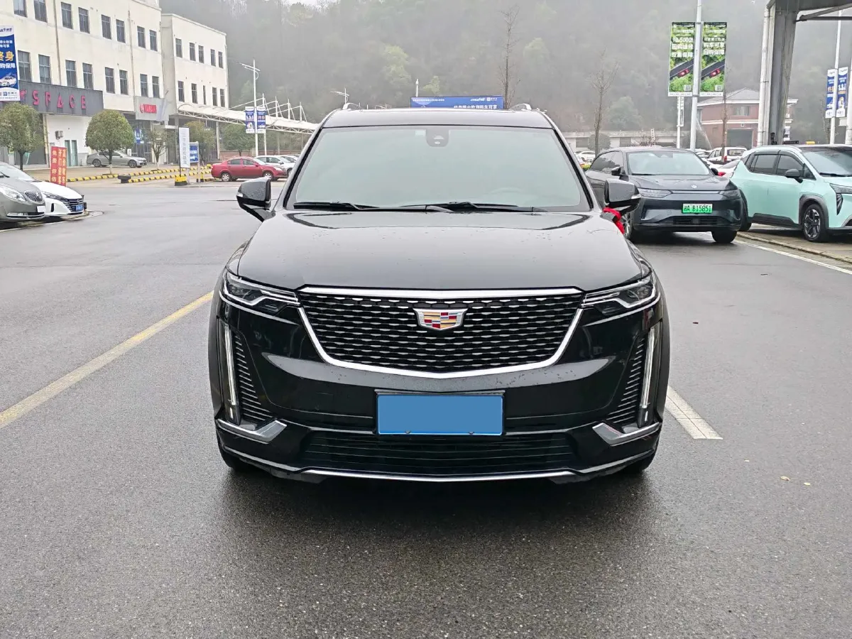2022 Cadillac XT6 2.0T 237HP L4 9AT,autocango,china used car exporter,china ev exporter,chinese used car exporter,chinese used ev exporter