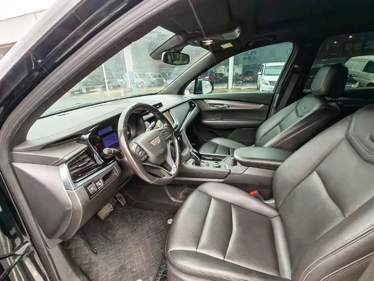 2022 Cadillac XT6 2.0T 237HP L4 9AT,autocango,china used car exporter,china ev exporter,chinese used car exporter,chinese used ev exporter