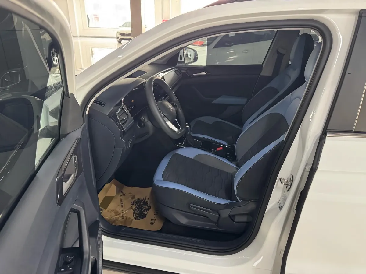 2025 Volkswagen Tharu 1.5L 110HP L4 6AT,autocango,china used car exporter,china ev exporter,chinese used car exporter,chinese used ev exporter