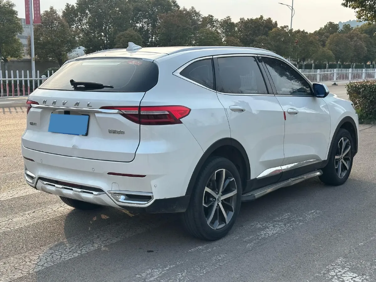 2019 Haval F7 1.5T 169HP L4 7DCT,autocango,china used car exporter,china ev exporter,chinese used car exporter,chinese used ev exporter