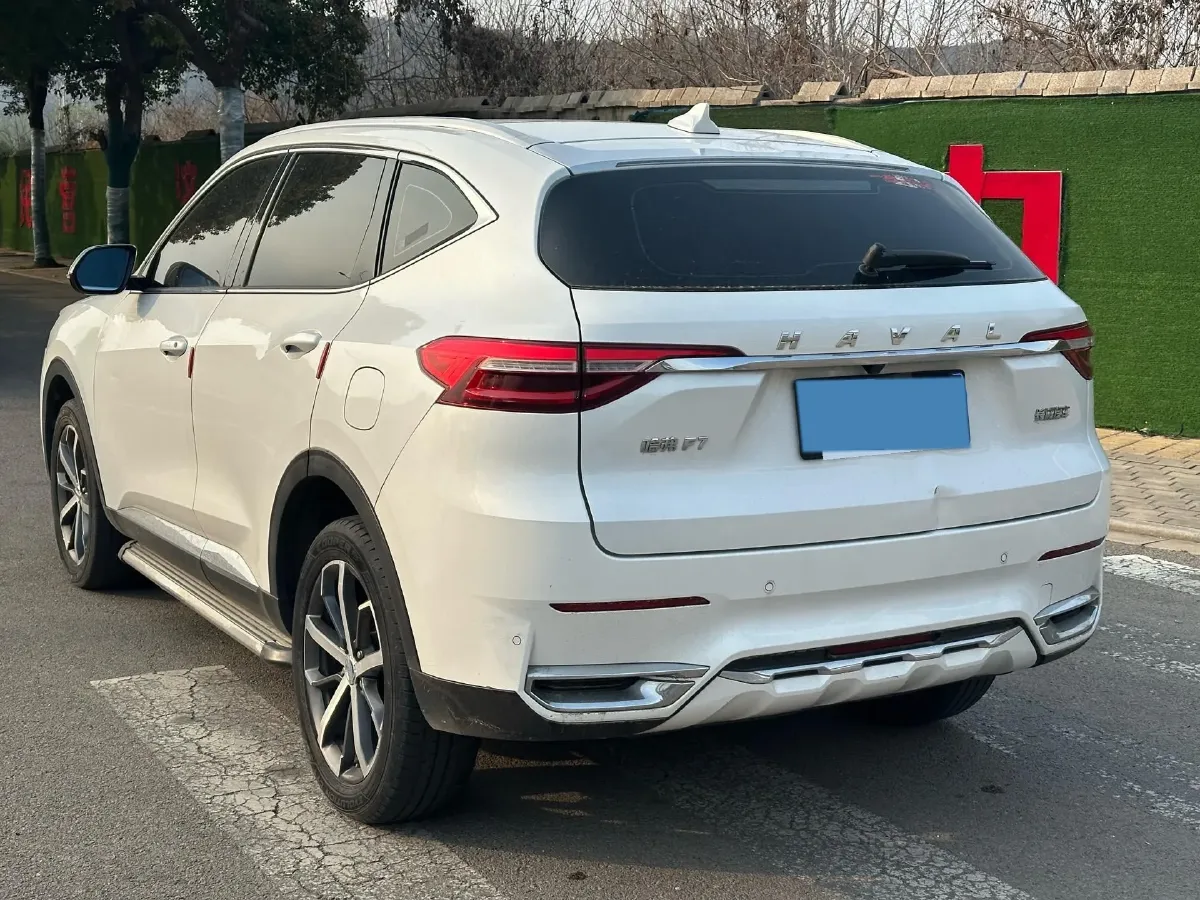 2019 Haval F7 1.5T 169HP L4 7DCT,autocango,china used car exporter,china ev exporter,chinese used car exporter,chinese used ev exporter