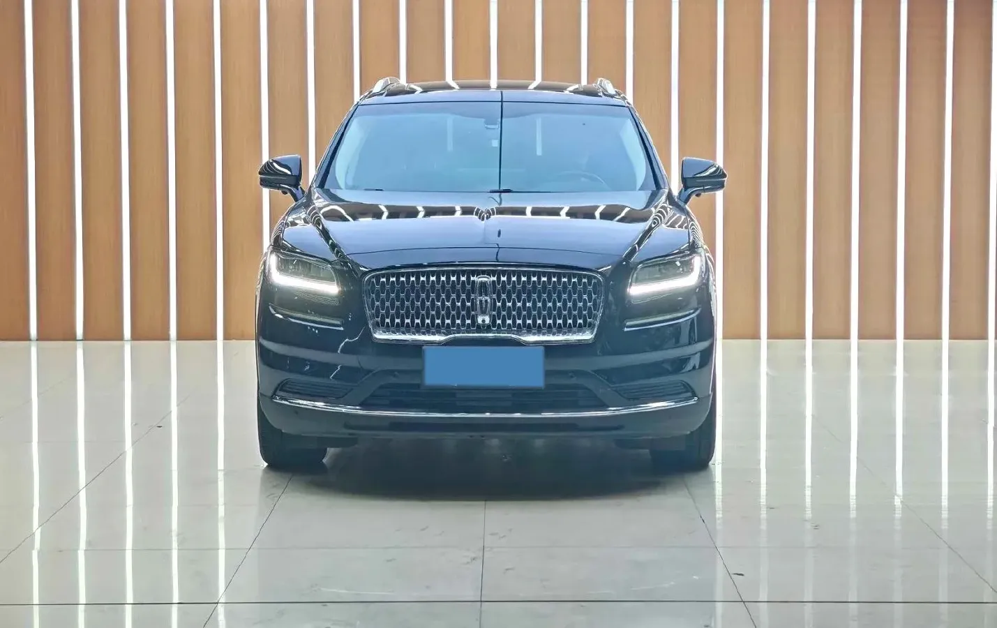 2021 Lincoln Nautilus 2.0T 245HP L4 8AT,autocango,china used car exporter,china ev exporter,chinese used car exporter,chinese used ev exporter