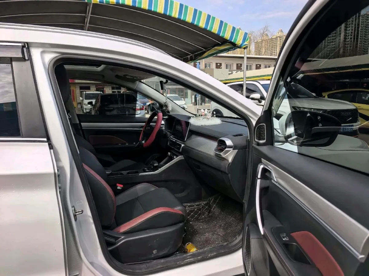 2021 Geely Coolray 1.4T 141HP L4 6DCT,autocango,china used car exporter,china ev exporter,chinese used car exporter,chinese used ev exporter