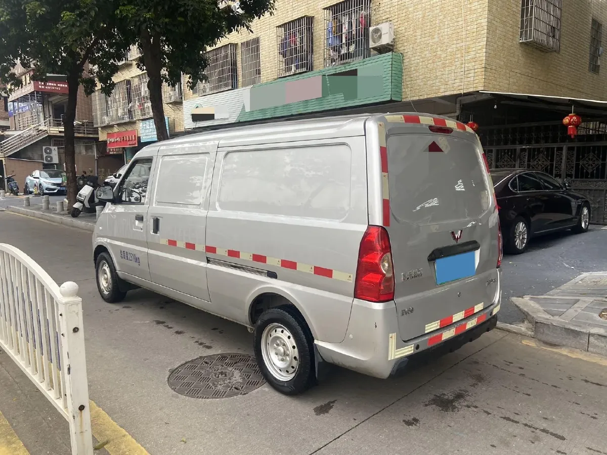 2022 WuLing EV50 BEV 35.904KWH,autocango,china used car exporter,china ev exporter,chinese used car exporter,chinese used ev exporter