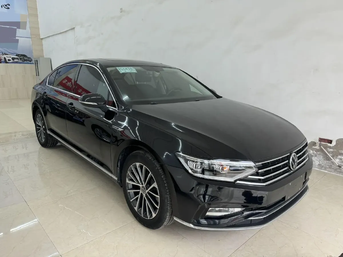 2020 Volkswagen Magotan 2.0T 186HP L4 7DCT,autocango,china used car exporter,china ev exporter,chinese used car exporter,chinese used ev exporter