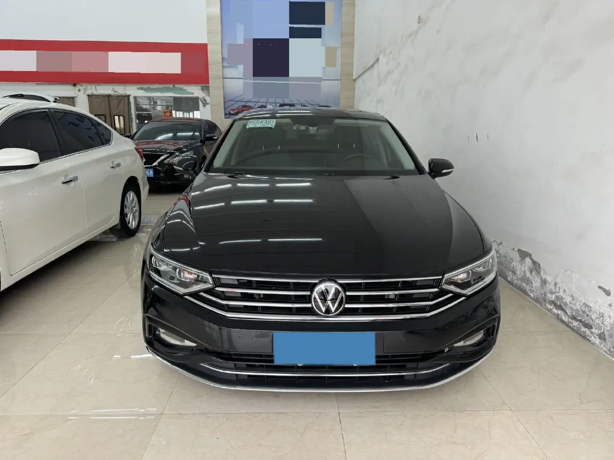 2020 Volkswagen Magotan 2.0T 186HP L4 7DCT,autocango,china used car exporter,china ev exporter,chinese used car exporter,chinese used ev exporter
