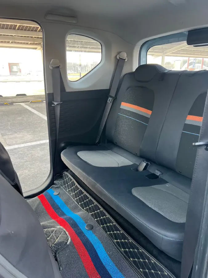 2020 WuLing HongGuang MINI EV BEV 13.8KWH,autocango,china used car exporter,china ev exporter,chinese used car exporter,chinese used ev exporter