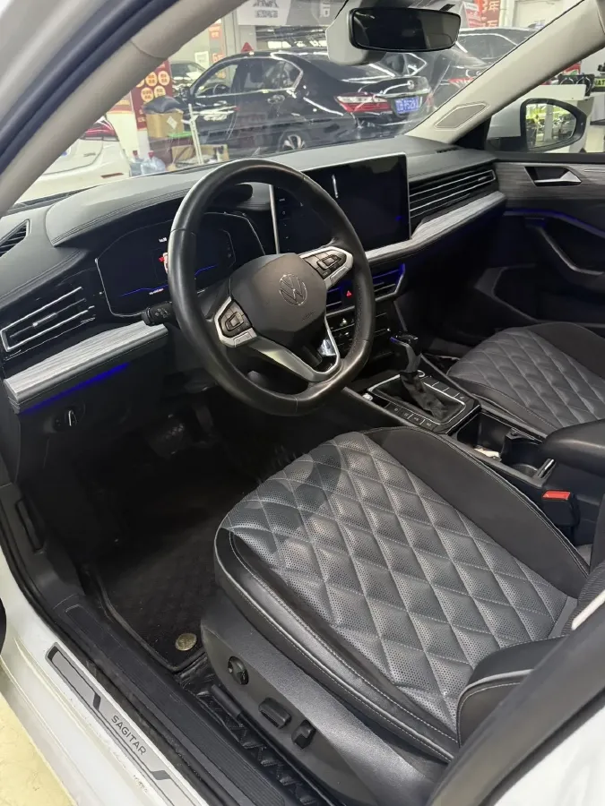 2023 Volkswagen Sagitar 1.5T 160HP L4 7DCT,autocango,china used car exporter,china ev exporter,chinese used car exporter,chinese used ev exporter
