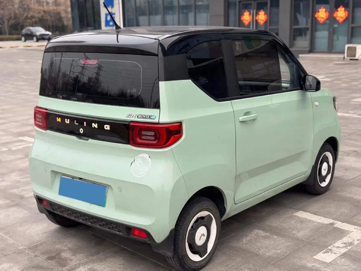 2021 WuLing HongGuang MINI EV BEV 9.3KWH,autocango,china used car exporter,china ev exporter,chinese used car exporter,chinese used ev exporter